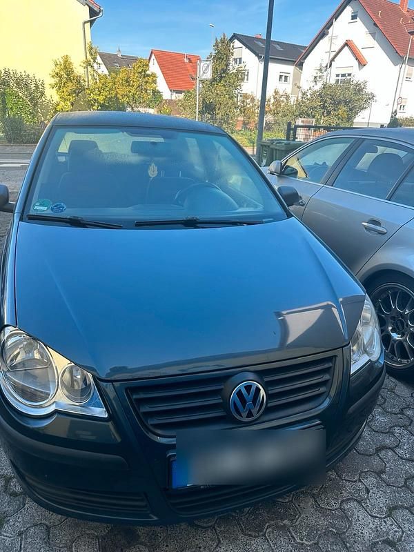 Blau Gebraucht 2006 VW Polo Kleinwagen | 3.500 € (Teuer) - Bild 1/4