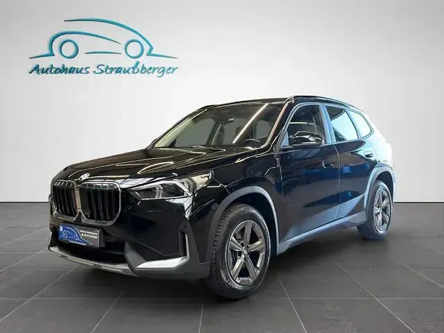 Gebraucht BMW X1 Performance 163 PS (119 kW) 2024 Schwarzkeine angabe SUV