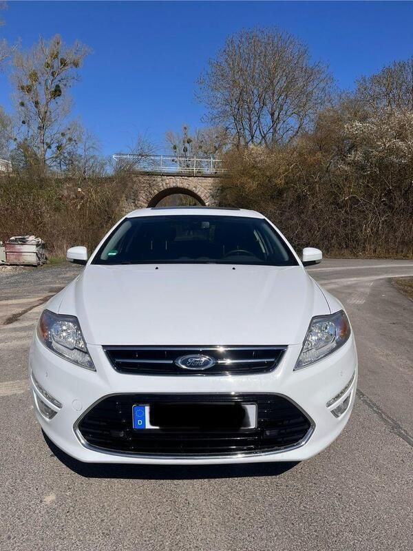 Weiß Gebraucht 2013 Ford Mondeo Trend Kombi | 6.000 € (Fairer Preis) - Bild 1/4