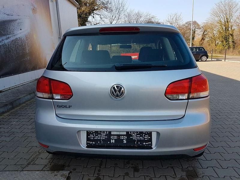 Gebraucht VW Golf VI 80 PS (58 kW) 2012 Silber Kleinwagen