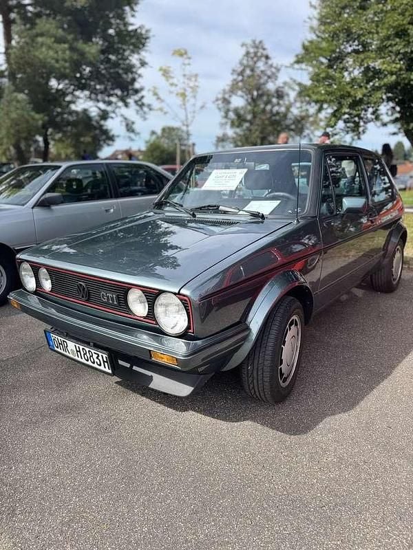 Grün Gebraucht 1983 VW Golf II GTI Limousine | 24.000 € - Bild 1/4