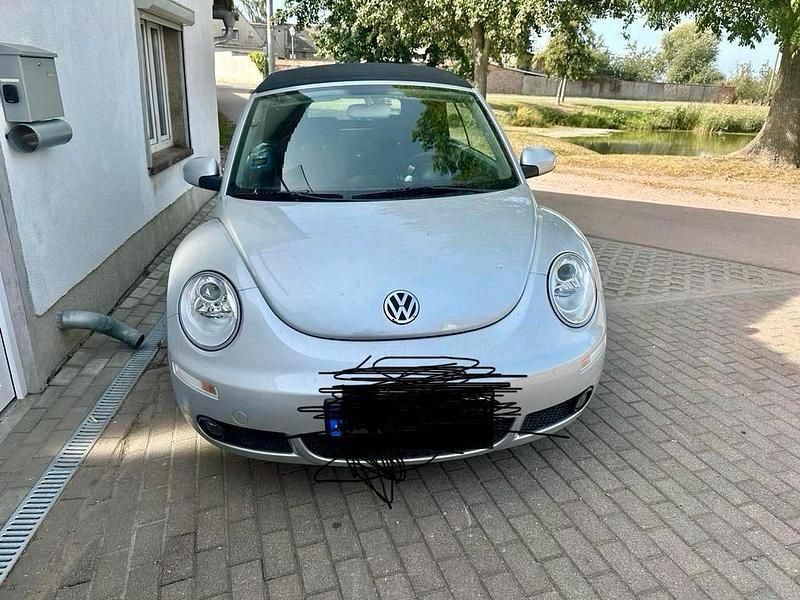 Gebraucht VW New Beetle 75 PS (55 kW) 2007 Silber Kleinwagen