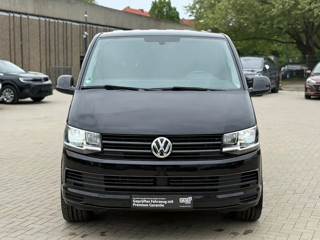 Używany VW T6 Comfortline 150 KM (110 kW) 2018 Czarny Van