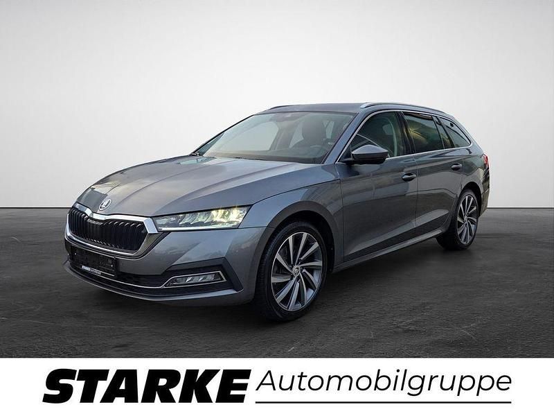 Grau (graphitegrau metallic) Gebraucht 2022 Skoda Octavia Style Kombi | 28.730 € (Etwas zu teuer) - Bild 1/4