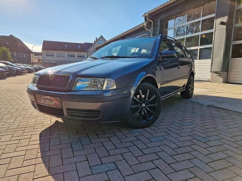 Grau Gebraucht 2009 Skoda Octavia Tour Kombi | 2.999 € (Guter Preis) - Bild 1/4