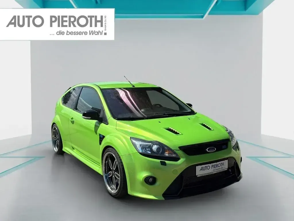 Używany Ford Focus RS 305 KM (224 kW) 2011 Sedan/Limuzyna