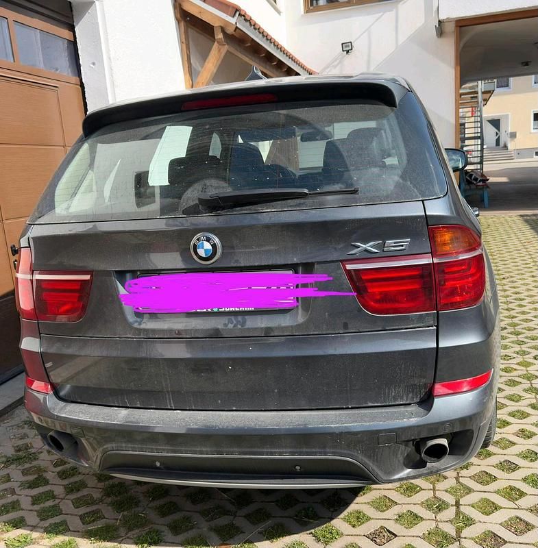 Gebraucht BMW X5 245 PS (180 kW) 2011 Grau SUV