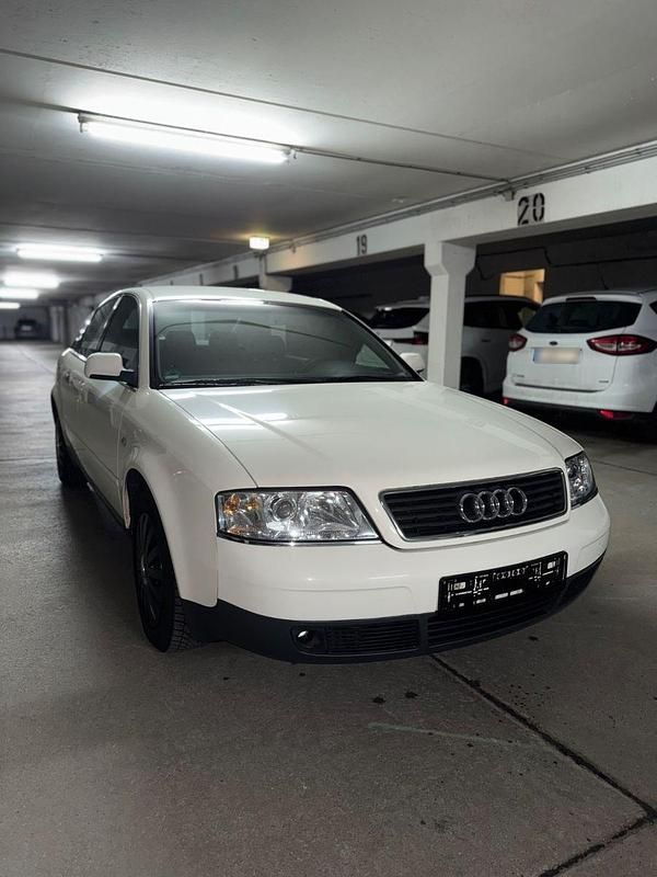 Używany Audi A6 165 KM (121 kW) 1999 Biały Sedan/Limuzyna
