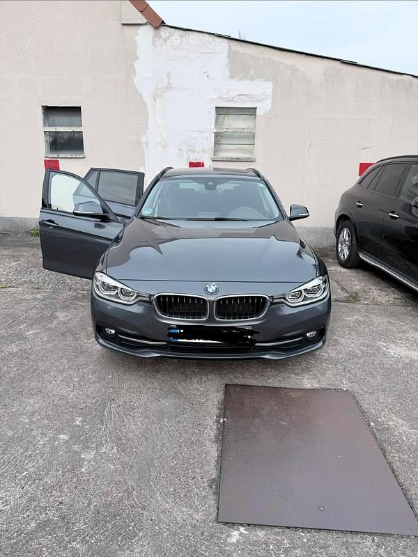 Second-hand BMW 320 190 CP (139 kW) 2018 Gri Break