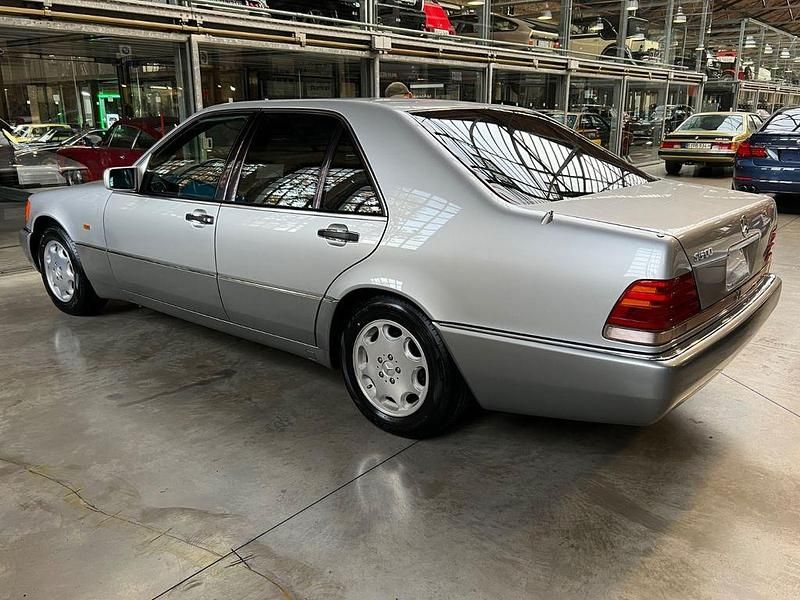 Gebraucht Mercedes S320 231 PS (169 kW) 1994 Silber Limousine
