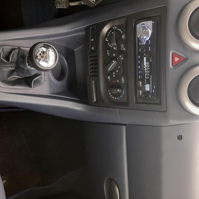 Gebraucht Peugeot 1007 73 PS (53 kW) 2006 Schwarz Van / Kleinbus