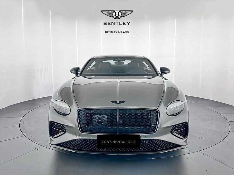 Neu Bentley Continental 680 PS (500 kW) 2026 Grau