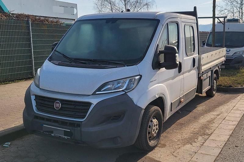 Weiß Gebraucht 2016 Fiat Ducato Van | 7.600 € (Superpreis) - Bild 1/4