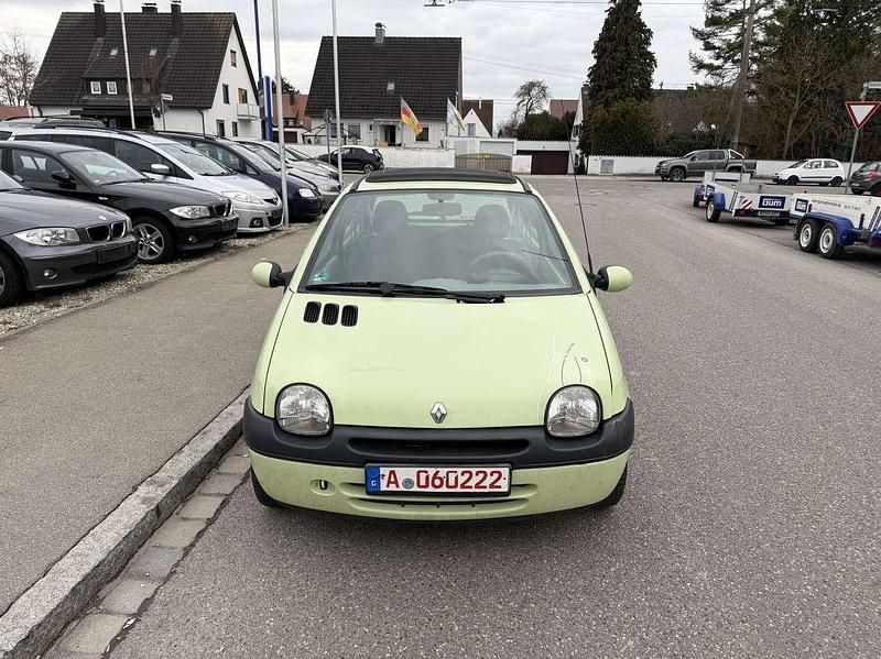 Gebraucht Renault Twingo 58 PS (42 kW) 2007 Pastellgrün Kleinwagen