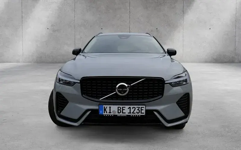 Gebraucht Volvo XC60 Plus 350 PS (257 kW) 2025 Grau SUV