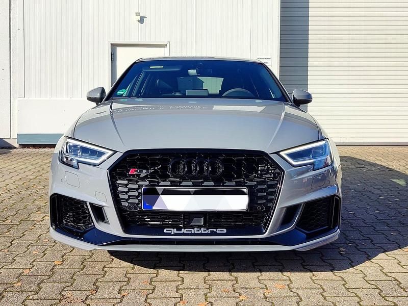 Gebraucht Audi RS3 Sportback Advanced 400 PS (294 kW) 2019 Grau Kleinwagen