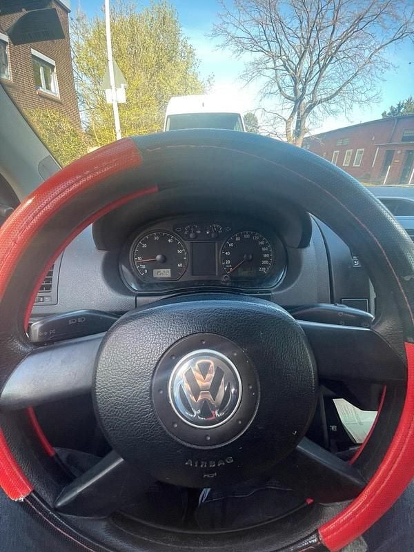 Gebraucht VW Polo 54 PS (39 kW) 2004 Silber Kleinwagen