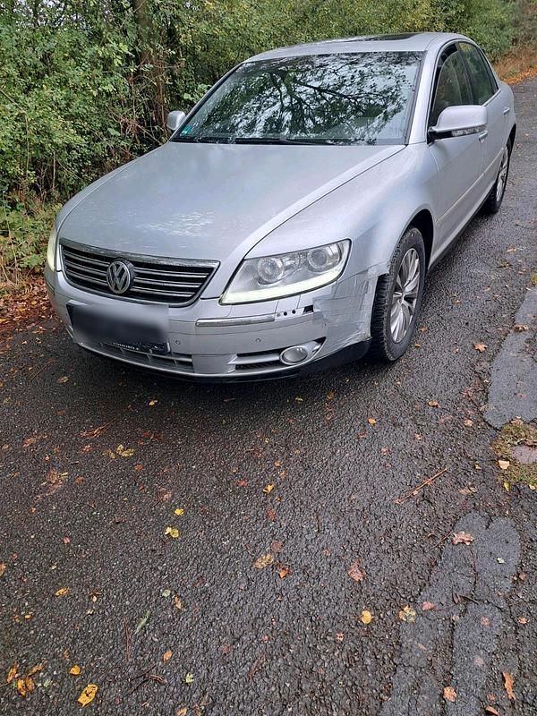 Silber Gebraucht 2009 VW Phaeton Limousine | 2.600 € (Superpreis) - Bild 1/4