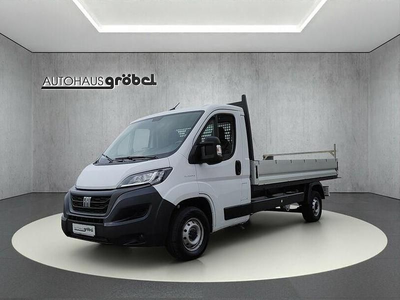 Gebraucht Fiat Ducato 140 PS (102 kW) 2022 Weiss Van