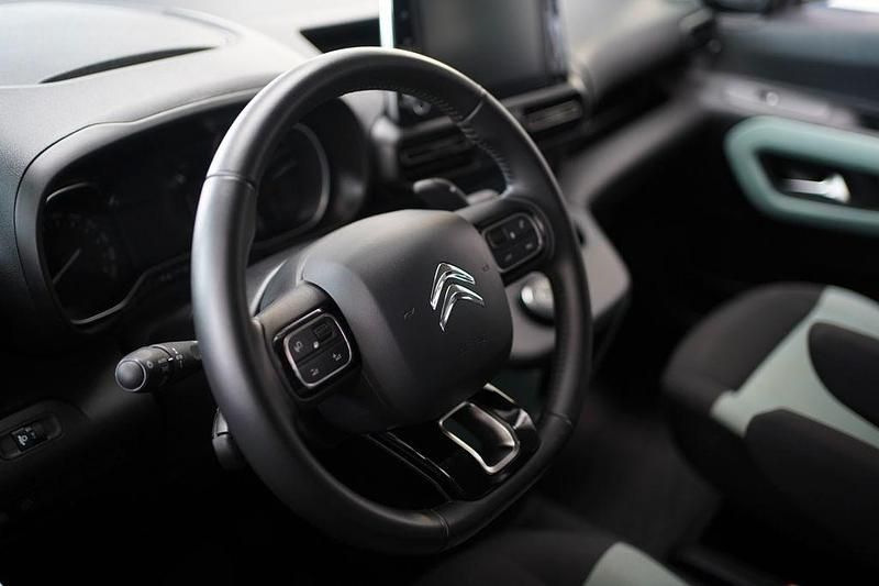 Gebraucht Citroën Berlingo PureTech 131 PS (96 kW) 2021 Weiß Van / Kleinbus