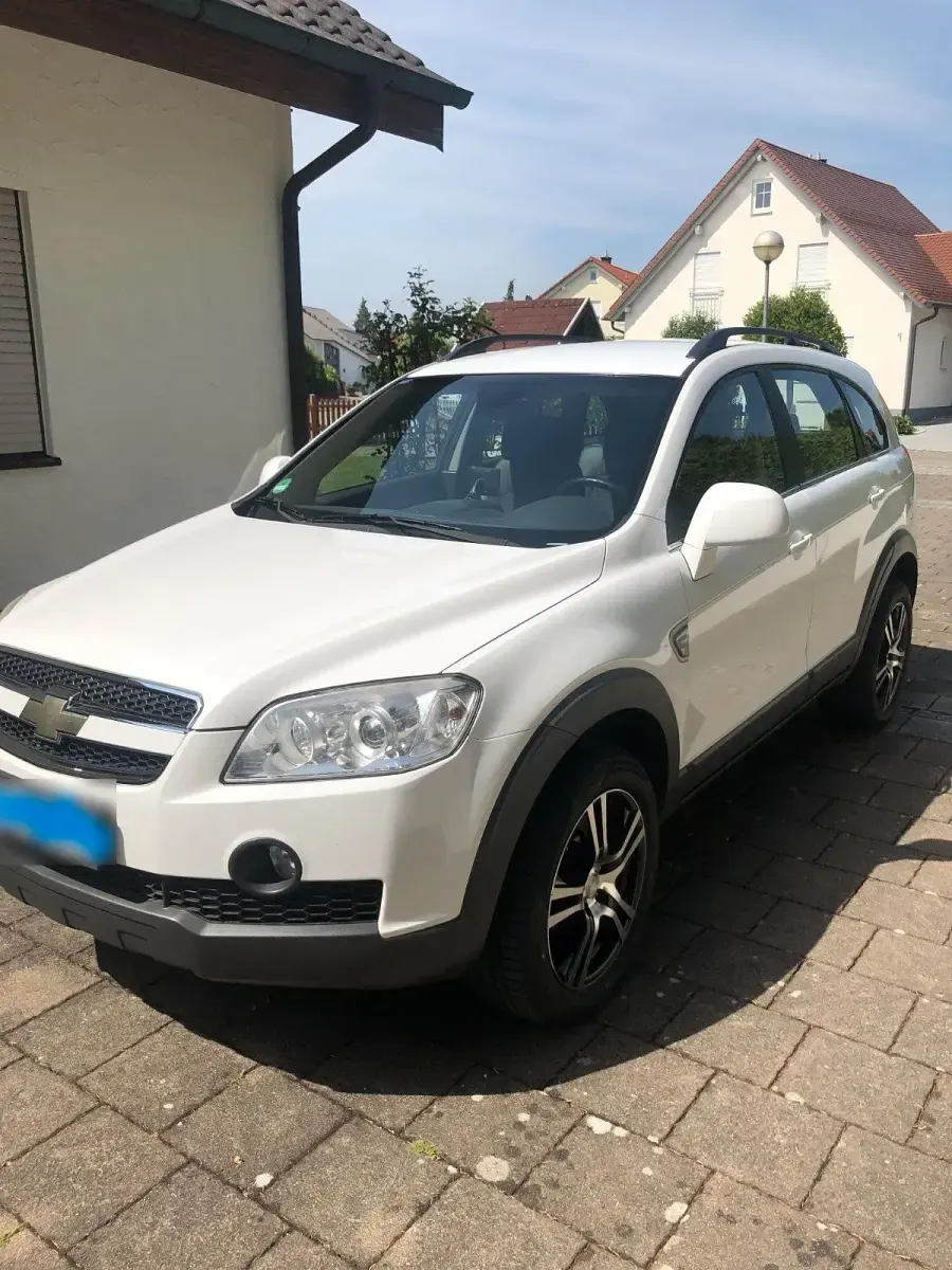 Gebraucht Chevrolet Captiva LT 230 PS (169 kW) 2009 Weiß SUV