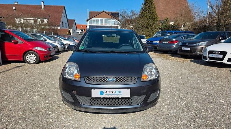 Gebraucht Ford Fiesta 80 PS (58 kW) 2008 Grau Kleinwagen