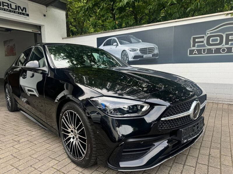 Schwarz Gebraucht 2022 Mercedes C300 AMG Limousine | 42.900 € (Fairer Preis) - Bild 1/4
