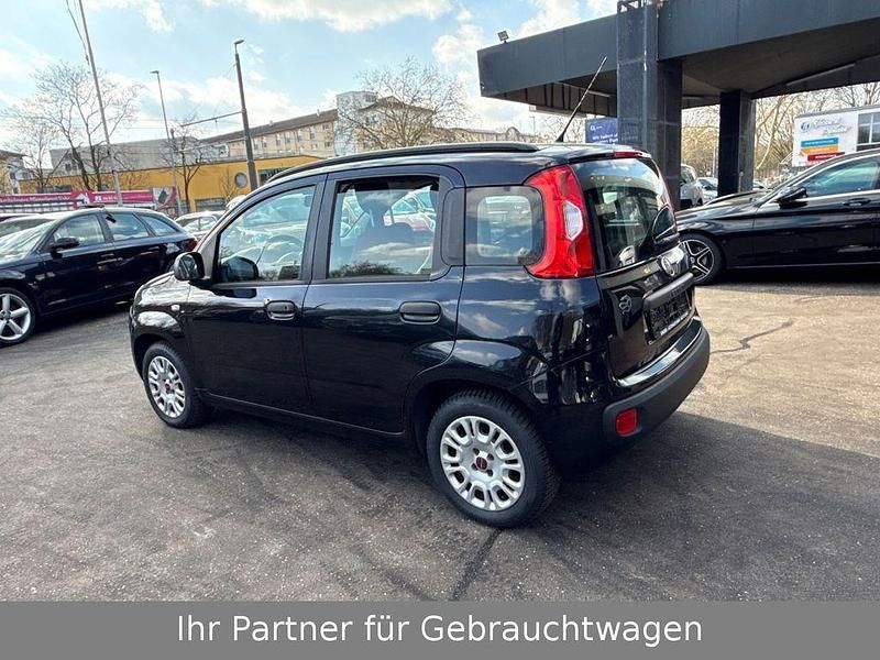 Gebraucht Fiat Panda More 69 PS (50 kW) 2014 Schwarz Kleinwagen