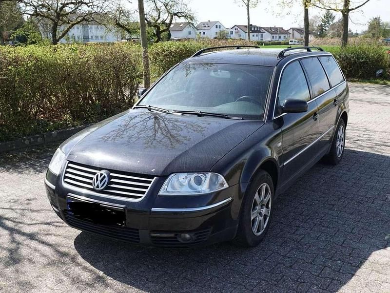 Gebraucht VW Passat Comfortline 150 PS (110 kW) 2002 Schwarz Kombi