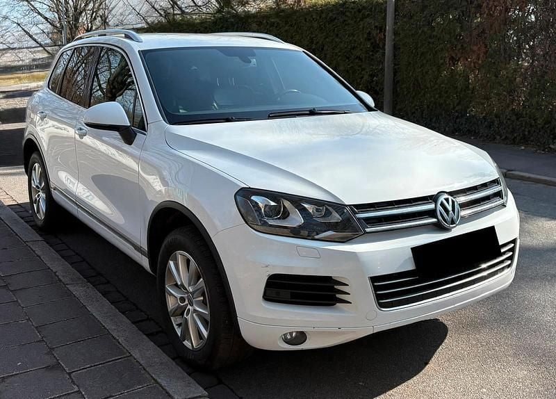 Gebraucht VW Touareg 245 PS (180 kW) 2012 Weiß SUV
