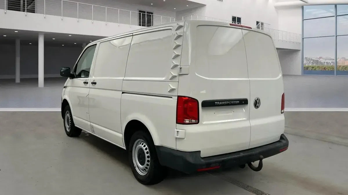 Gebraucht VW Transporter 110 PS (80 kW) 2021 Weiß Van