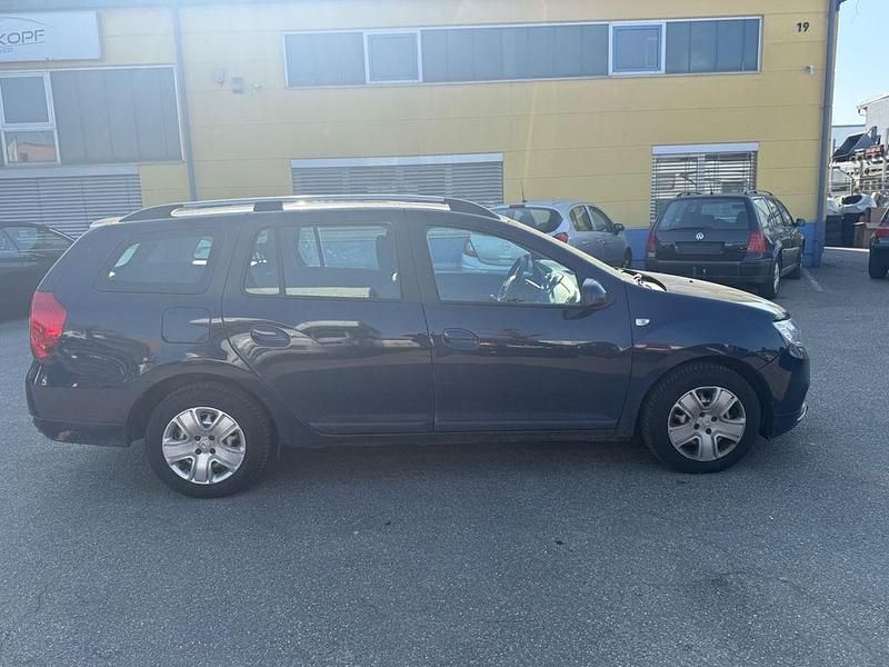 Gebraucht Dacia Logan MCV Lauréate 90 PS (66 kW) 2017 Blau Kombi