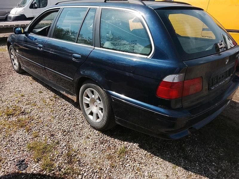 Gebraucht BMW 525 163 PS (119 kW) 2003 Kombi