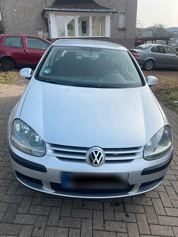 Gebraucht VW Golf IV 90 PS (66 kW) 2004 Blau Limousine