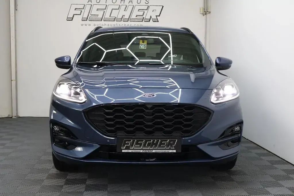 Usado Ford Kuga ST-Line 150 HP (110 kW) 2023 Azul SUV