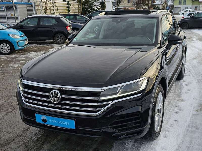 Schwarz Gebraucht 2019 VW Touareg SUV | 39.999 € (Superpreis) - Bild 1/4