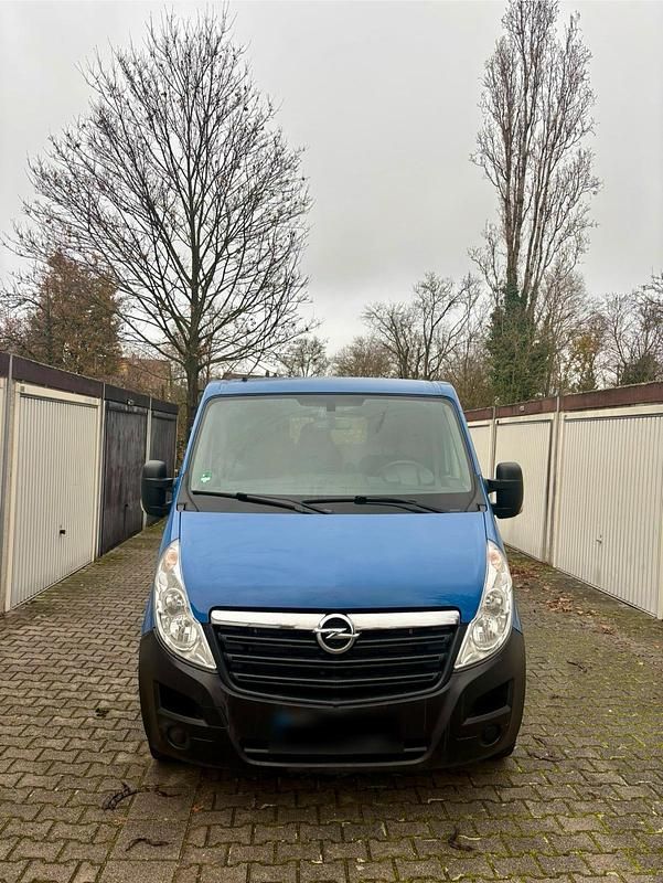 Gebraucht Opel Movano 170 PS (125 kW) 2018 Blau Van / Kleinbus