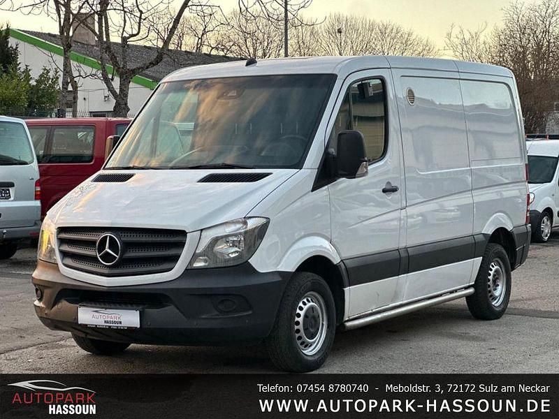 Weiß Gebraucht 2015 Mercedes Sprinter Van | 5.999 € - Bild 1/4