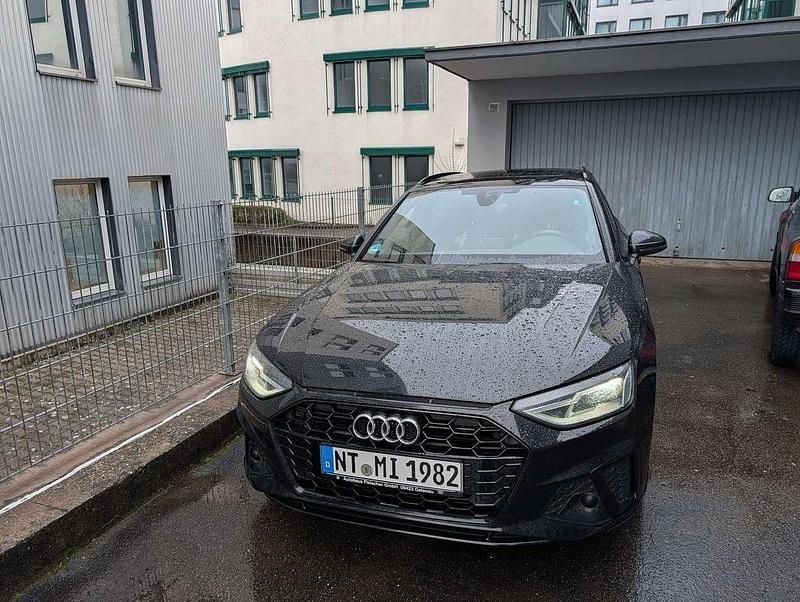 Gebraucht Audi A4 S-Line 190 PS (139 kW) 2020 Schwarz Kombi