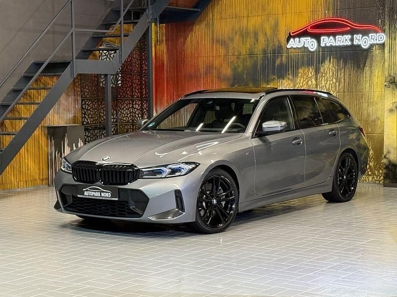 Grau Gebraucht 2024 BMW 330 M Sport Kombi | 40.900 € (Guter Preis) - Bild 1/4