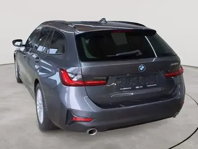 Gebraucht BMW 330e Sport Line 2022 Andere Kombi