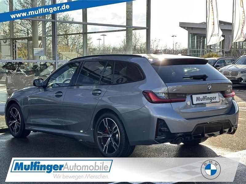 Spacegrau Gebraucht 2024 BMW 330e M Sport Kombi | 48.882 € (Teuer) - Bild 1/4
