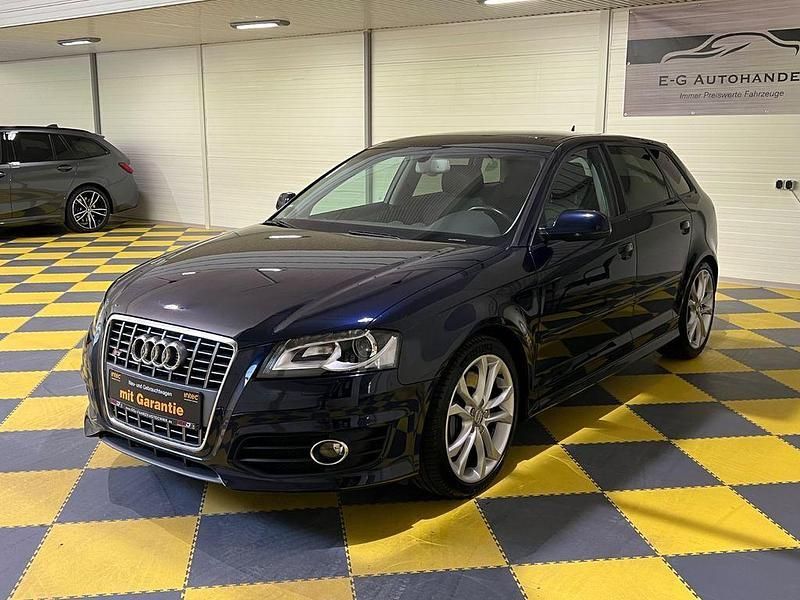 Blau Gebraucht 2012 Audi S3 Sport Limousine | 11.590 € (Fairer Preis) - Bild 1/4