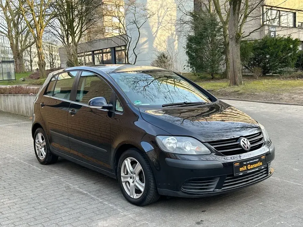Gebraucht VW Golf IV 105 PS (77 kW) 2005 Black magic perleffekt Limousine