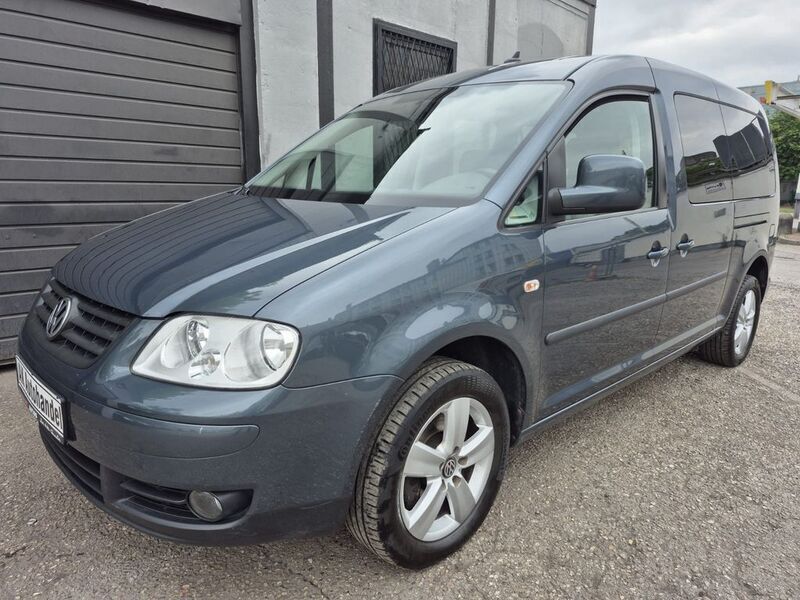Grau Gebraucht 2009 VW Caddy Maxi Life Life Van / Kleinbus | 6.690 € (Fairer Preis) - Bild 1/4