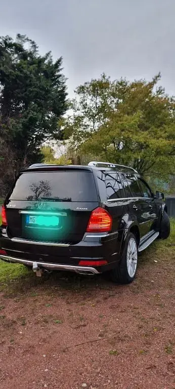 Second-hand Mercedes GL450 340 CP (250 kW) 2012 Negru SUV