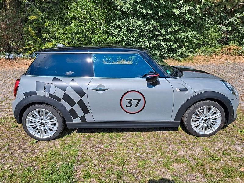 Gebraucht Mini Cooper 136 PS (100 kW) 2020 Grau Kleinwagen
