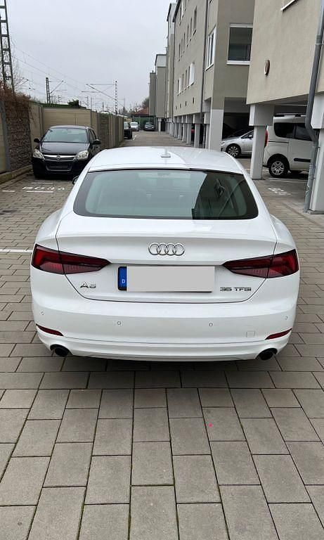 Gebraucht Audi A5 Sportback 150 PS (110 kW) 2019 Weiß Kleinwagen