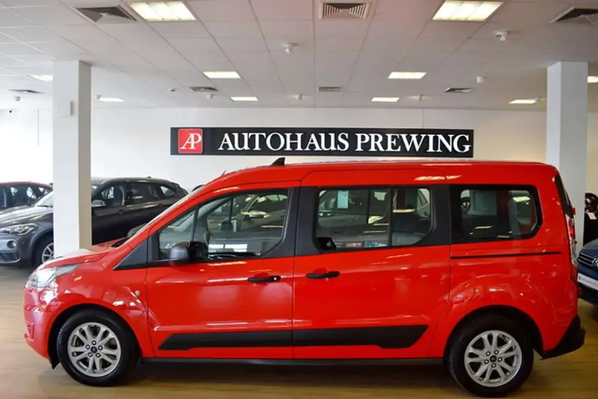 Gebraucht Ford Transit 101 PS (74 kW) 2021 Rot Kombi