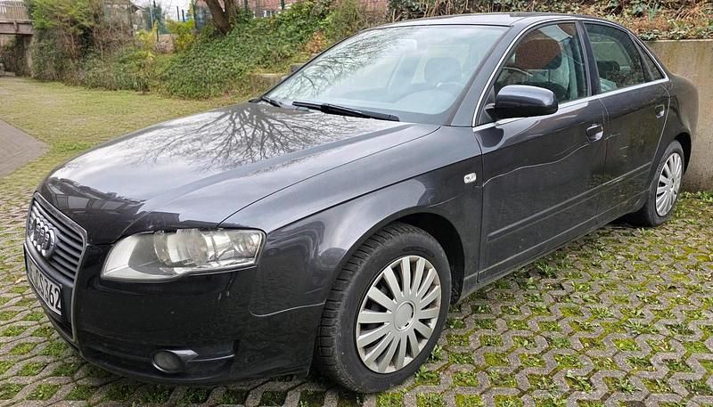 Gebraucht Audi A4 102 PS (75 kW) 2008 Grau Limousine